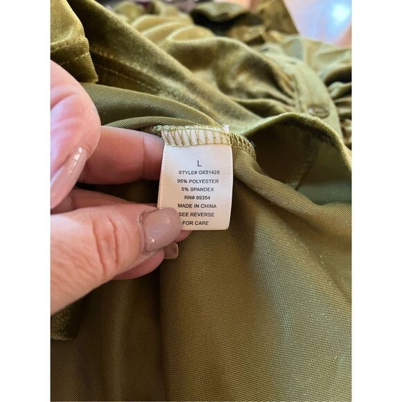 Madison & Hudson Moss Green Ruched Bust Velvet MIDI Dress sz L EUC - Picture 6 of 6